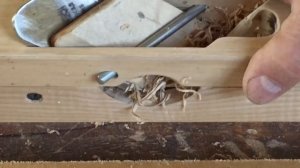 Фаска на деревянных деталях ручным инструментом