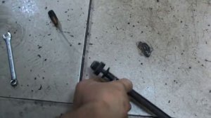 шеви нива = как быстро снять трос газа