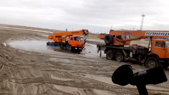 Сабетта кран сел в луже смотреть онлайн