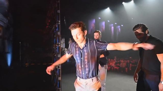 Влог Тома Холланда из Китая | Человек-паук: Вдали от дома смотреть онлайн