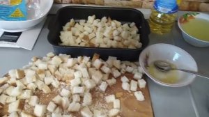 СУХАРИКИ С ЧЕСНОЧНЫМ ВКУСОМ//Сухарики по- домашнему.