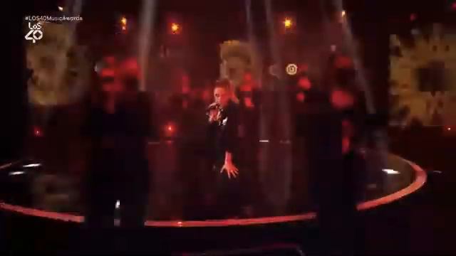 Los 40 Music Awards, LOLA INDIGO смотреть онлайн