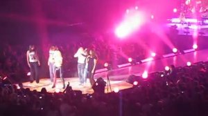 Шакира концерт