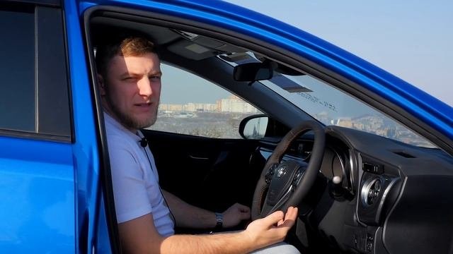 Дорогущий хэтчбек Toyota Auris. Розыгрыш 15000 руб!