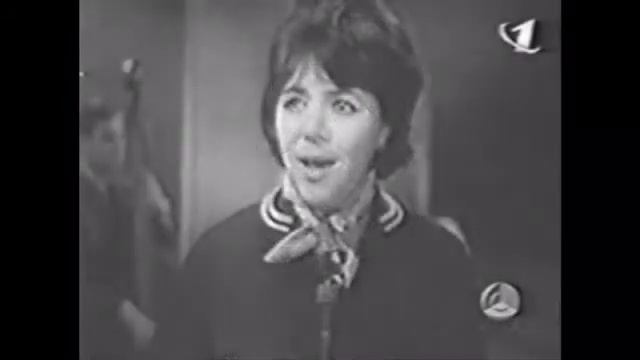 Майя Кристалинская- Отчего смотреть онлайн