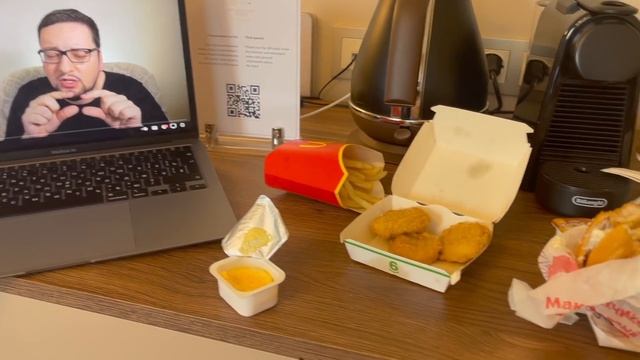 Разговоры за вином, ночи в Петербурге и завтраки в Стамбуле. смотреть онлайн