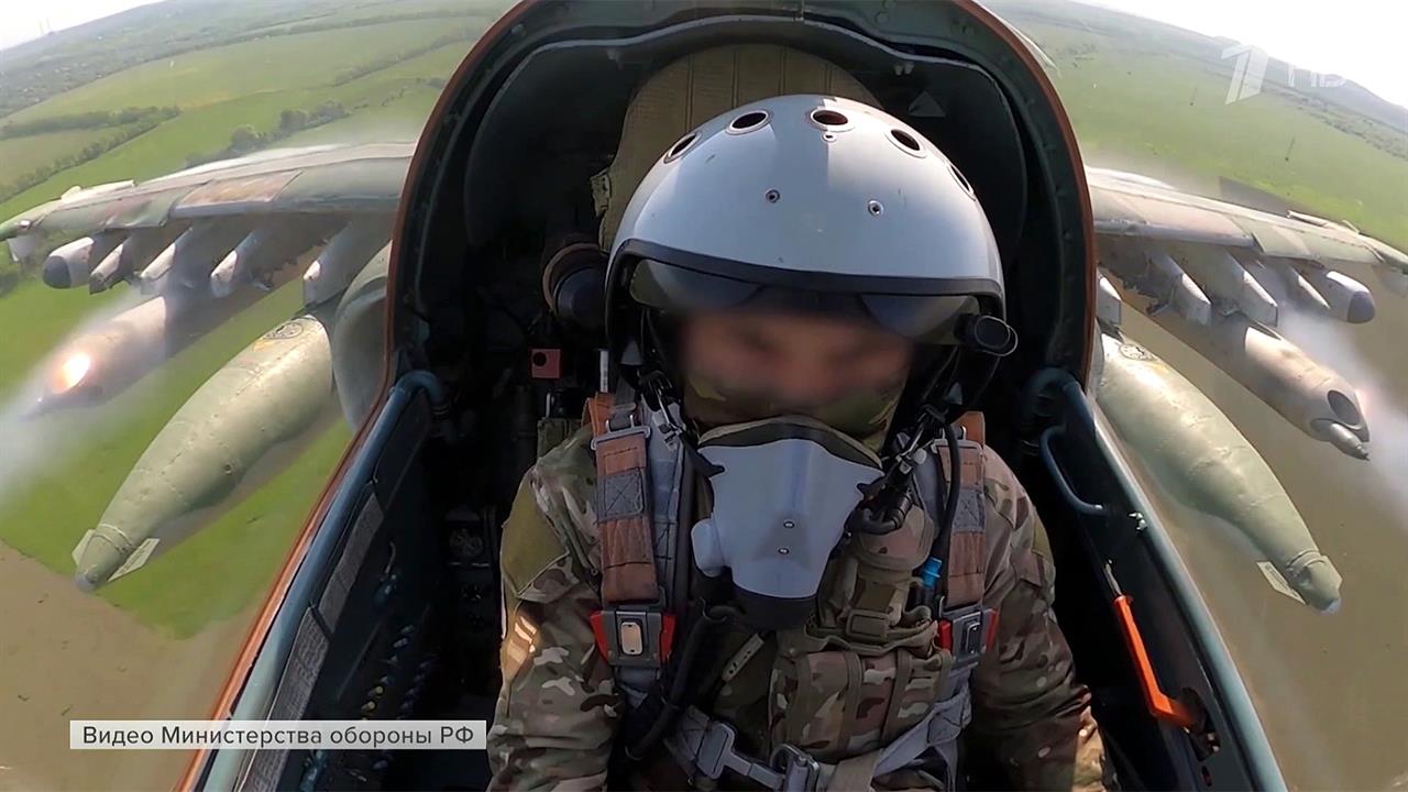 Российские силы успешно отражают выпады боевиков, уничтожая украинскую бронетехнику