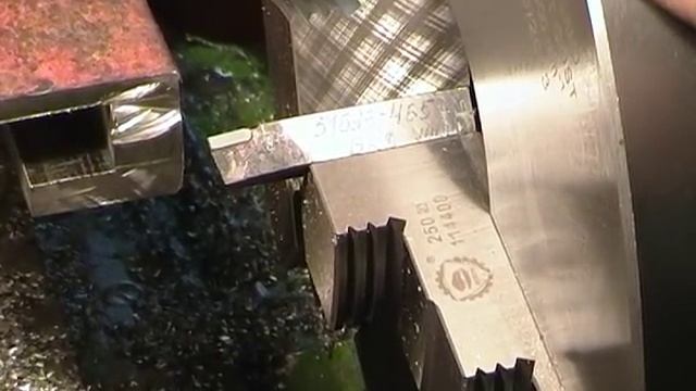 Токарный,ну очень универсальный...