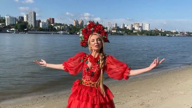 Лаура Алпатова - Россия матушка! Видео клип в честь дня России! смотреть онлайн