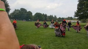 ИСПОЛНЕНИЕ "ЗАБАВОЙ" циганского танца.