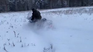 Yamaha venture multi purpose в глубоком снегу