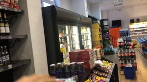 Инвентаризация в продуктовом магазине