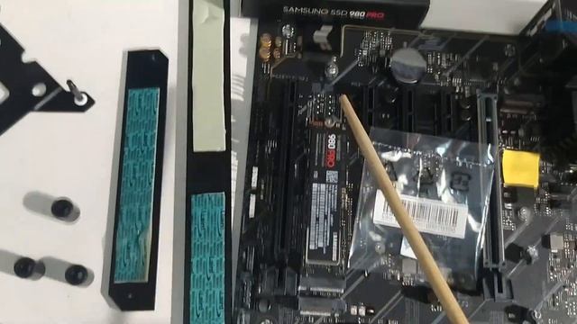 Фишки ASUS для материнских плат. Прокладка для резиновой ноги под SSD M2. Ядерные каникулы народу смотреть онлайн