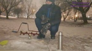 Рыбалка пытаюсь хоть что-то поймать