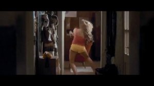 Лабутены и художница самый крутой клип рунета