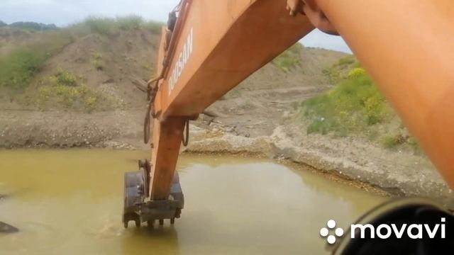 ПОЛИВОЧНАЯ МАШИНА В КАРЬЕРЕ! смотреть онлайн