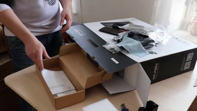 XP-PEN Artist 22E Pro Распаковка планшета для рисования и иллюстрирования. Часть 1 смотреть онлайн