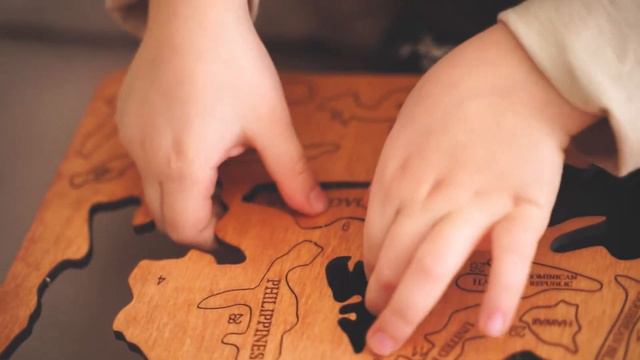 3D Wooden Wall Maps смотреть онлайн