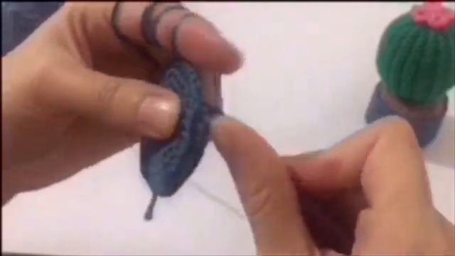 AMİGURUMİ KOLAY KAKTÜS YAPIMI 2 (SAKSI) смотреть онлайн