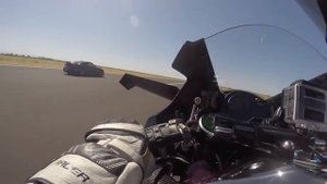 Kawasaki Ninja H2R vs  Nissan GTR  1350 hp