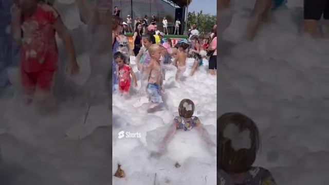 Провожаем это лето                Лето, солнце, жара ?