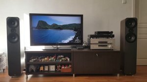 ROKSAN KANDY KA-1 MKIII (LIII) & KD-1 MKIII Q ACOUSTICS 3050 VAN DEN HUL THE WAVE QED XT40