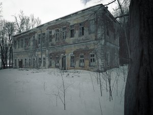 Что стало с заброшенной трехсотлетней усадьбой Санс Эннуи