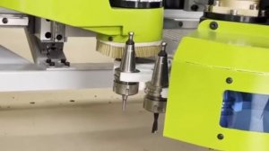 Фрезерный станок с чпу Formigo 2030A по дереву в работе