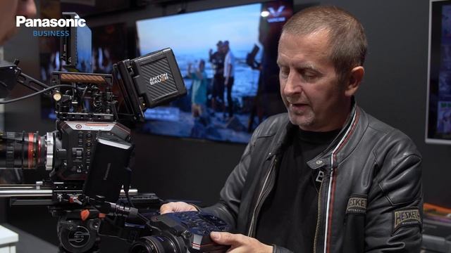 Panasonic Newsroom | Tips and tricks on maximising your Panasonic EVA1 with Rupert Cobb смотреть онлайн