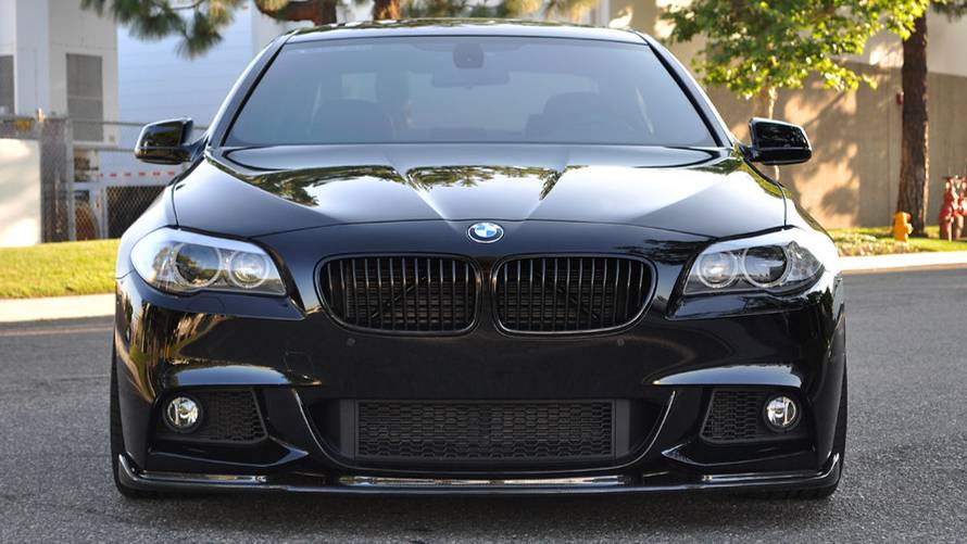 Модифицированный BMW F10 535i смотреть онлайн