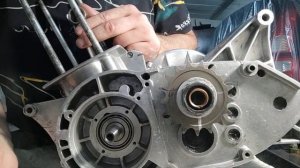 Радиальный люфт нового  подшипника коленвала ИЖ ПС