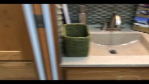 Дома на Колесах за $2.200.000 в США# Цена Жизни в вагончике или квартира в Америке