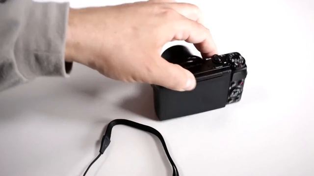 TUTORIAL | Does The CANON PowerShot G7 X Come With a Wrist Strap? смотреть онлайн