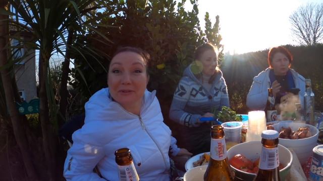 8 МАРТА САМЫЙ ОЖИДАЕМЫЙ ДЕНЬ В ГОДУ/ИРЛАНДИЯ смотреть онлайн