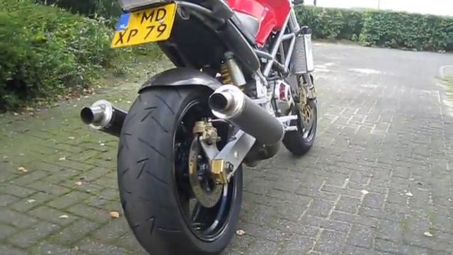 2001 Ducati Monster 916 S4 смотреть онлайн
