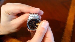 Часы "Orient" 3 звезды с шахматным гильяшированием.Черный циферблат