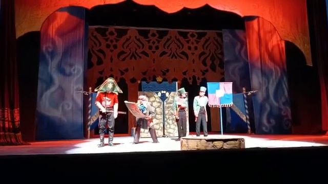 Поэт и Фредерик. Огниво смотреть онлайн