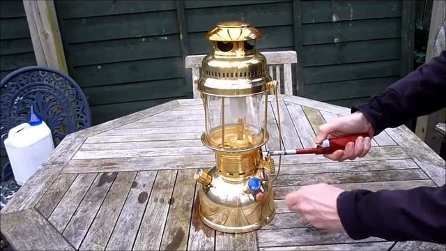 Керосиновая лампа Petromax