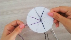 Фенечка из ниток мулине