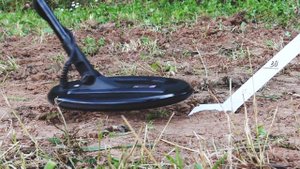 X Terra 305 тест по воздуху и в земле