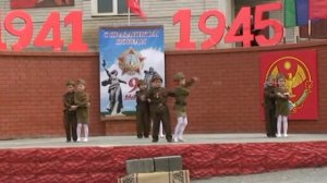 МКДОУ  Дет сад " Родничок"  с Ботлих Ботлихского района (праздник 9 май)