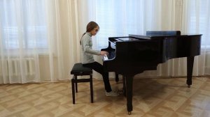 И. С. Бах. Менуэт из французской сюиты до минор. Русинова Алёна, 5 класс. МБОУ ДО "Тотемская ДМШ"