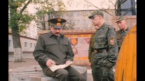 ДМБ. Скажите военный, а где у вас здесь буфет?