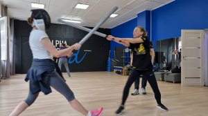 Японское фехтование катаной. Кендзюцу. Прием с катаной: захват меча с оппозицией и глубокая атака на