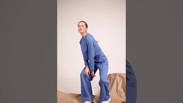 Костюм із широкими штанами / с широкими штанами / безкоштовна доставка тренды 2022 смотреть онлайн