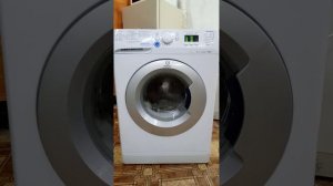 Стиральная машина Индезит Innex NSL 5051