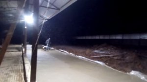 Как не нужно шлифовать бетон вертолетом.