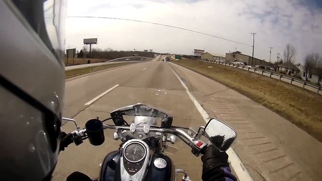 VLOG: Vulcan 900 Classic LT Review - Taking the Vulcan for a spin смотреть онлайн