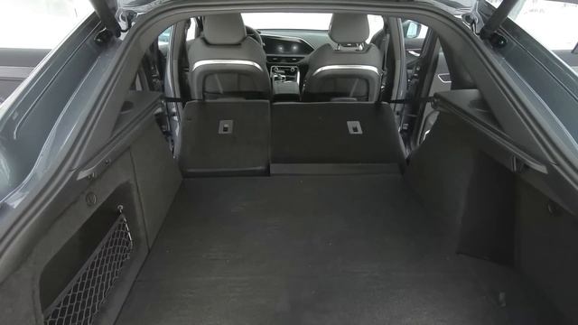 Шведокитаец: тест обновлённой Geely Tugella смотреть онлайн