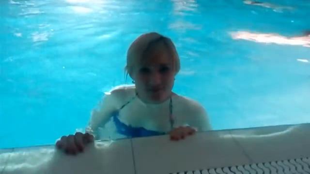 В бассейне отеля Редисон Буковель смотреть онлайн